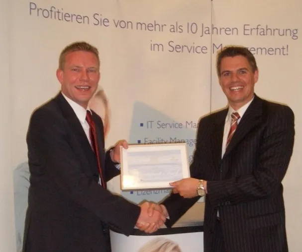 Bild: Fünf-Sterne für helpLine:  ITSM Suite helpLine 2.0 erhält ITIL-Premium-Zertifizierung von Serview