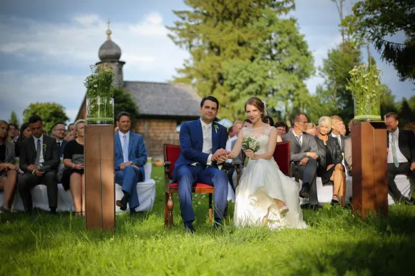 Hochzeit und Hochzeitsfeier auf der GutsAlm Harlachberg als erinnerungsreicher Schritt in die Ehe Bild: Hochzeit und Hochzeitsfeier auf der GutsAlm Harlachberg als erinnerungsreicher Schritt in die Ehe
