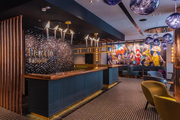 Mittendrin in der Donaustadt Bild: Mittendrin in der Donaustadt