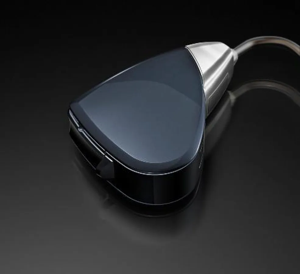 Das weltweit erste echte Wireless-Hörsystem - ReSound Alera™ sichert besten Empfang ganz ohne Streamer am Körper (Foto: ReSound)