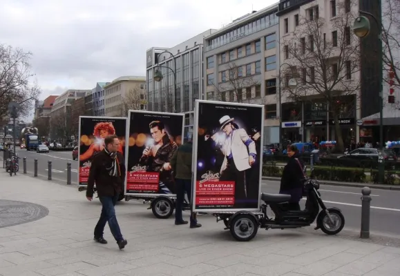 Bild: Mit präsenzstarken Posterbikes und Postertrikes zur ITB 2009 in Berlin