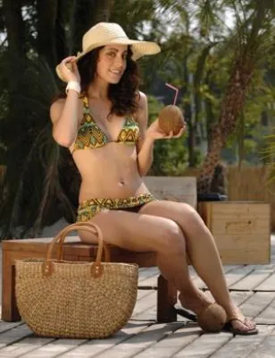 Bild: Der Cariocas Online-Shop bietet brasilianische Bikinis, Havaianas und Accessoires