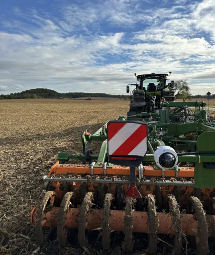 Agritechnica 2025 - Fraunhofer IGD zeigt datenbasierte Lösungen für Biodiversität und Klimaschutz Bild: Agritechnica 2025 - Fraunhofer IGD zeigt datenbasierte Lösungen für Biodiversität und Klimaschutz
