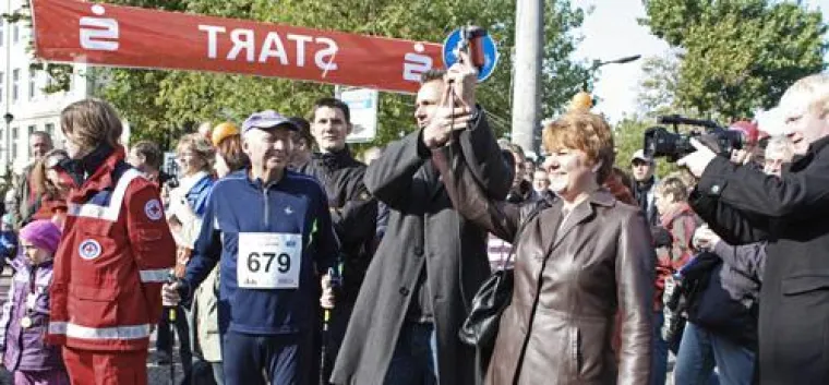 Bild: 74.Strausseelauf 2010 "Strausberg bewegt sich"