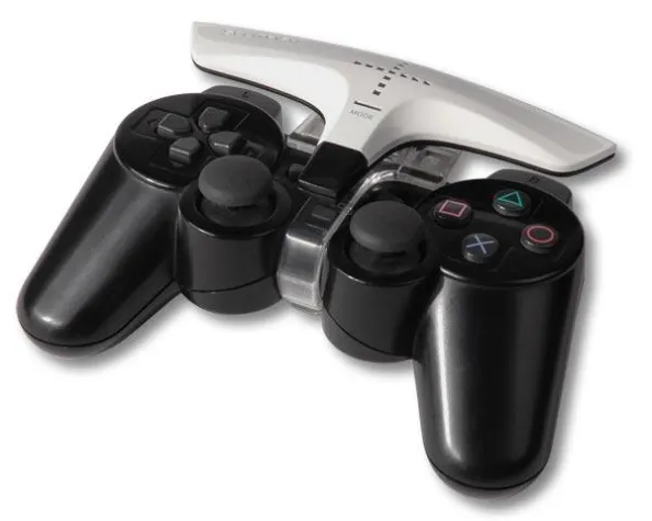 Bild: Splitfish motionFX Gyro-Adapter für PS2-Pads