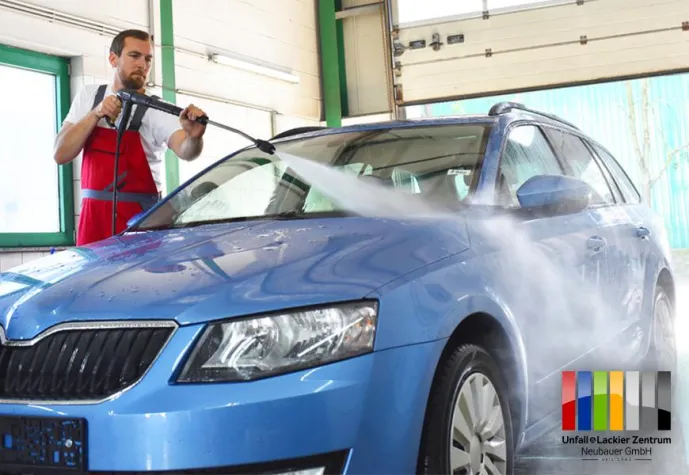 Bild: Frühjahrsputz fürs Auto - aber richtig!