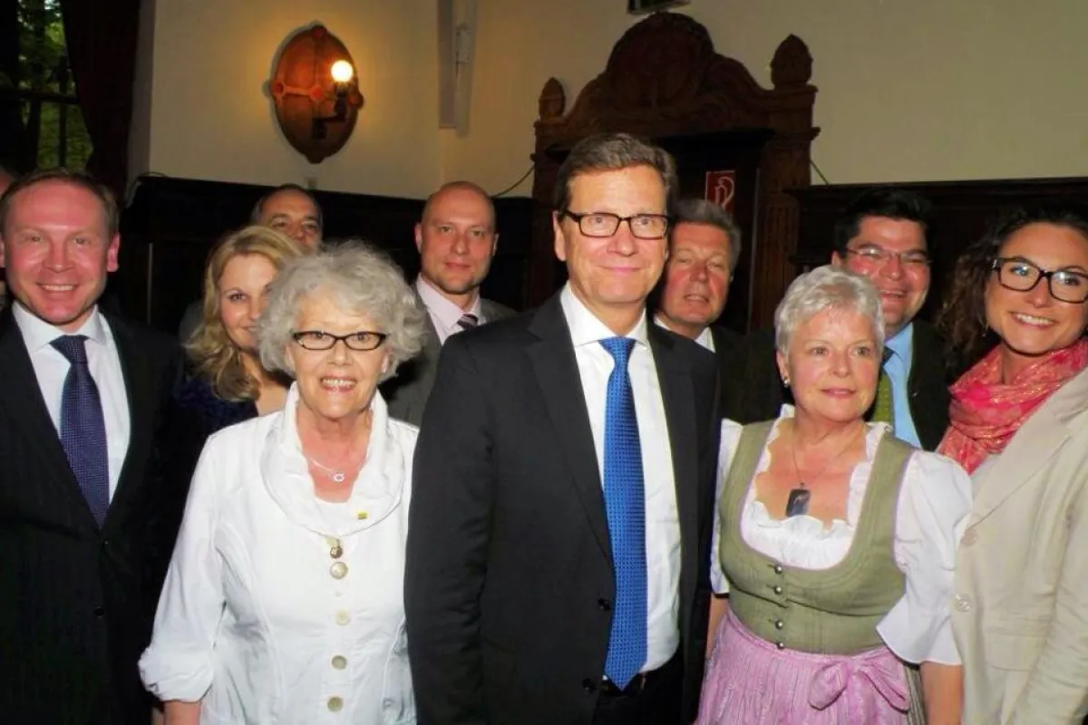 Bundestagskandidat Manfred Krönauer, Nadja Hirsch MdEP, Marco Deutsch, Monika Iffinger, Michael Kemé
