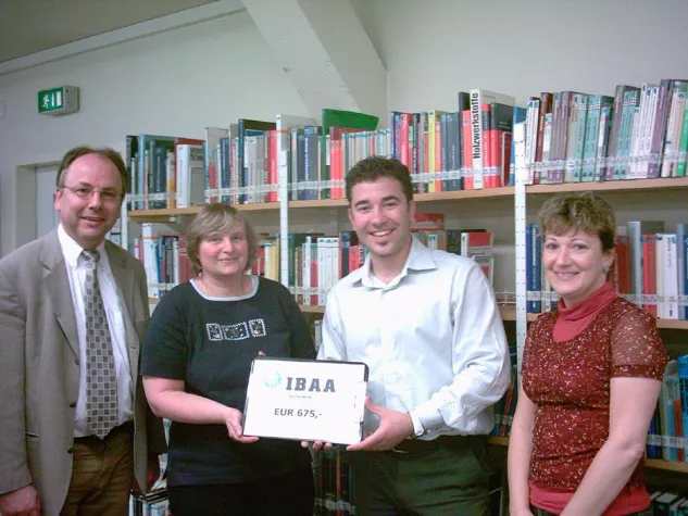 Ehemaligenorganisation fördert Fakultät Wirtschaft der Hochschule Furtwangen (HFU) Bild: Ehemaligenorganisation fördert Fakultät Wirtschaft der Hochschule Furtwangen (HFU)