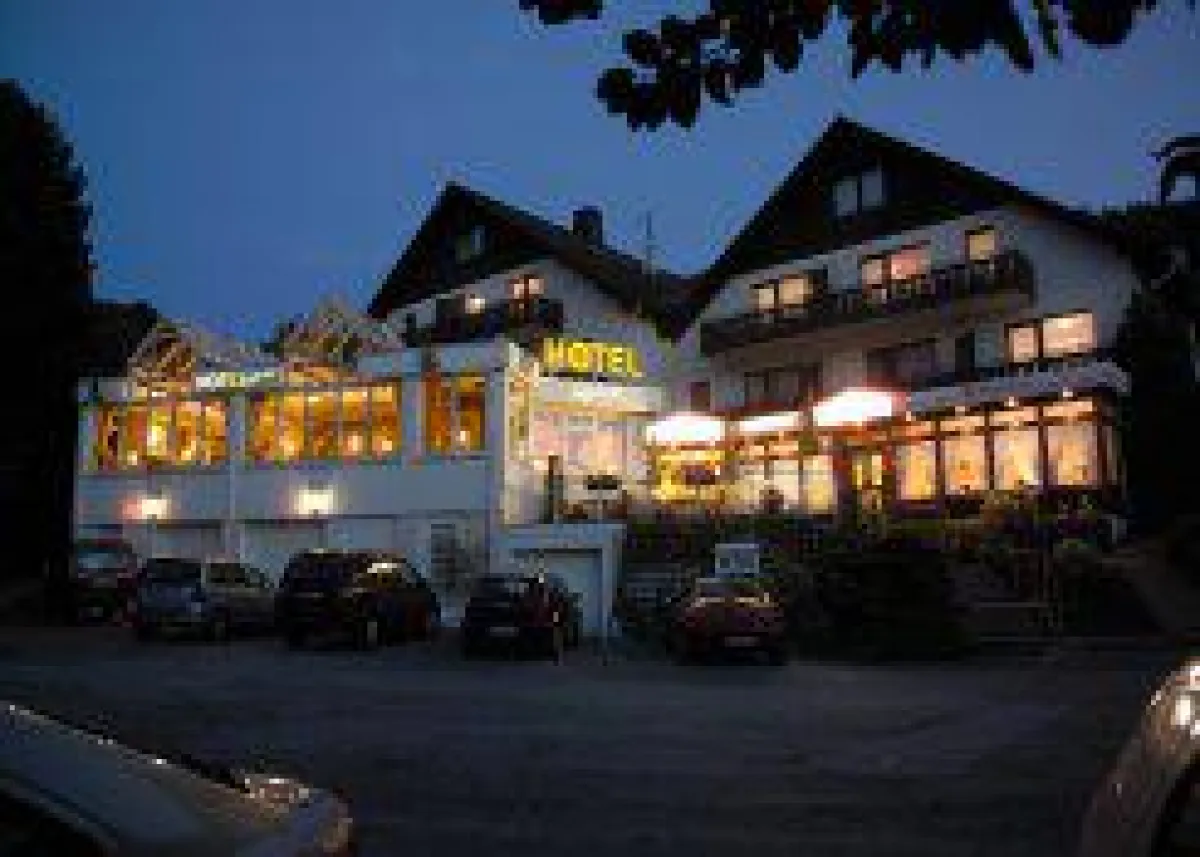 Oase für Karnevalsmuffel: das Hotel Püster.