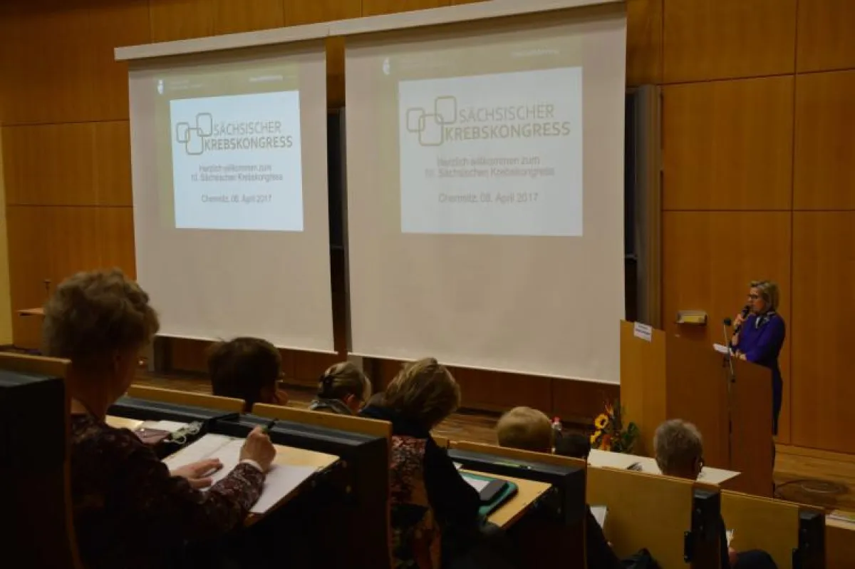 Der Sächsische Krebskongress findet in den Räumen des Zentralen Hörsaalgebäudes der TU statt.