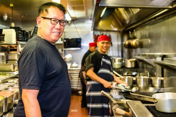 Bild: FrontRowSociety auf Tour: Jimmy Shu, der beste Chef Nord-Australiens