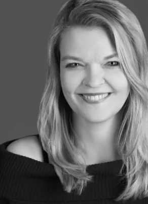 Bild: Smileykiller in den Borsighallen: Lesung Berlin-Krimi von Petra A. Bauer