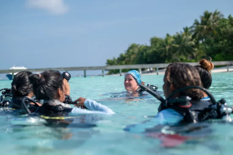 Tiefenrausch im Nova Maldives: World Ocean Day 2024 Bild: Tiefenrausch im Nova Maldives: World Ocean Day 2024