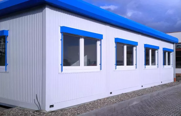 Bild: „Rely on it“: Renolit vertraut auf Büroanlagen in Containerbauweise von Heinkel Modulbau, Blaubeuren