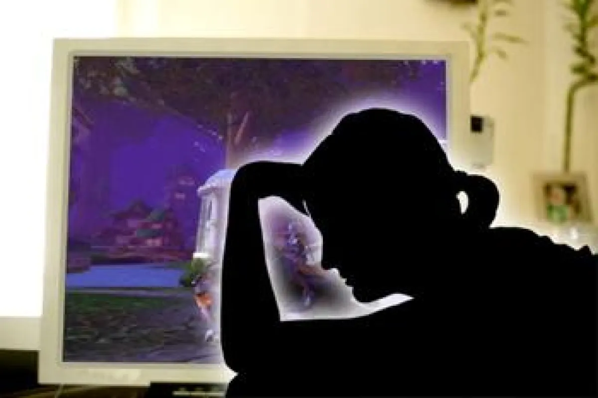 Wer vor der Realität in virtuelle Welten flieht, rutscht schnell in eine Computersucht (Foto: Public Address)