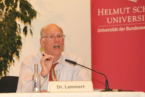 Bild: Der Verantwortung gerecht werden, die Zukunft nicht verspielen