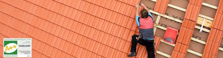 Bild: Infos über preiswerte Betriebshaftpflicht Dachdecker – online berechnen und abschließen