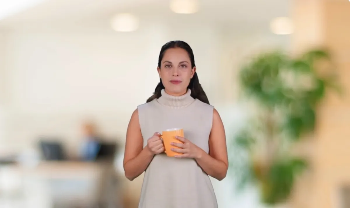 Mia, die brandneue KI-Kollegin von Leinberger Media. (© HeyGen, Leinberger Media)