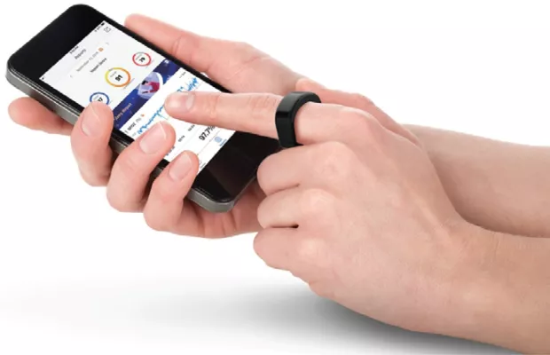 Bild: Perfekt geeignet für das Gesundheitstracking: der innovative CIRCUL Schlaftracker-Ring von Porta Medical