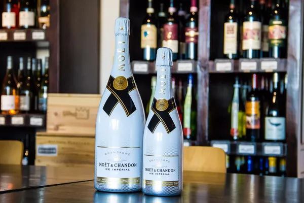 Bild: Weihnachtsgewinnspiel bei lieblings-weine.de