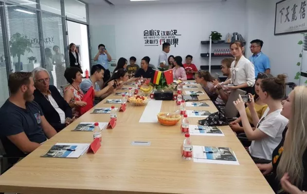 Bild: Hefei University: Interkulturelle Kommunikation, Internat. Marketing, Firmenorganisation, Finanzwesen im Fokus