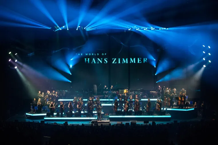„The World of Hans Zimmer“ auf Europa-Tournee mit Movecat Equipment Bild: „The World of Hans Zimmer“ auf Europa-Tournee mit Movecat Equipment
