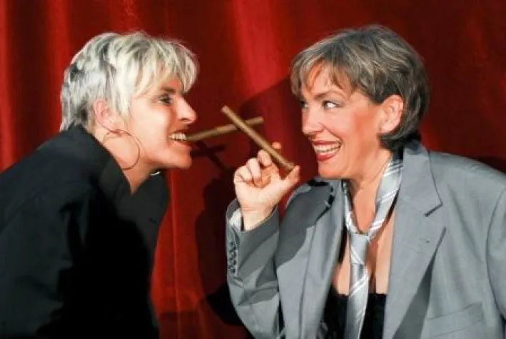 Bild: Lästerschwästern - Des Dilemma mit de´ Männer!