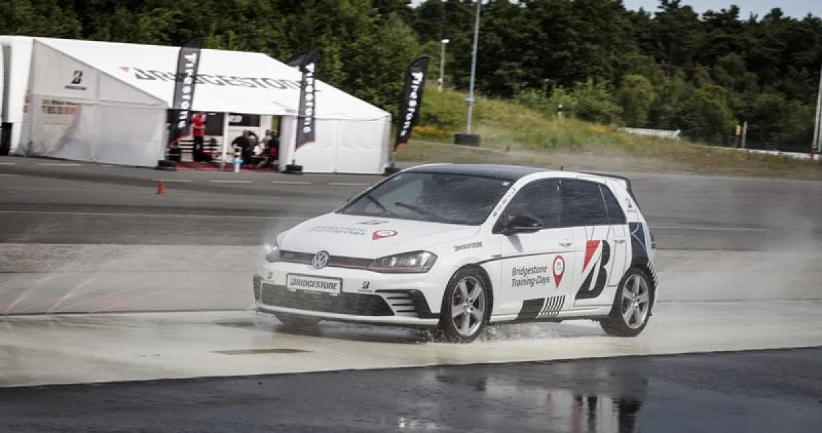 Bridgestone Training Days mit Jazzunique (Foto: Dan Hannen, frei zur Veröffentlichung bei Namensnen