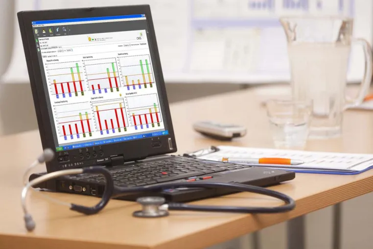 Patientinnen nehmen aktiv am Behandlungsmanagement teil Bild: Patientinnen nehmen aktiv am Behandlungsmanagement teil
