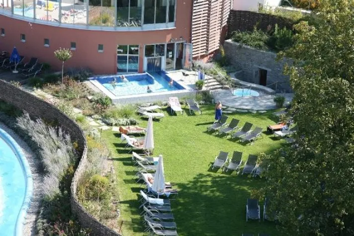 Bild: Sommertarif in der Saunawelt der Chiemgau Thermen