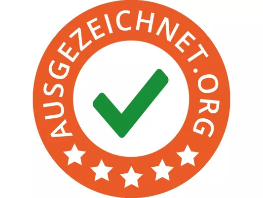 Bild: Hamburger Bewertungsplattform schafft es in die Top 100 Software-Tools 2025 von OMR Reviews