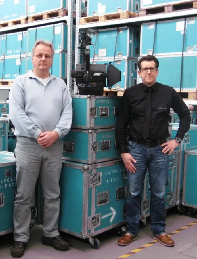 Martin Wickel und Franz Josef Khalifeh mit der neuen ARRI L7-TT.