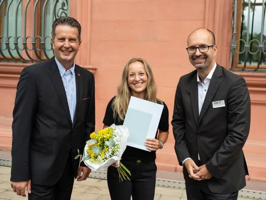 Wintersemester startet in Präsenz: CBS begrüßt mehr als 500 Erstsemester Bild: Wintersemester startet in Präsenz: CBS begrüßt mehr als 500 Erstsemester