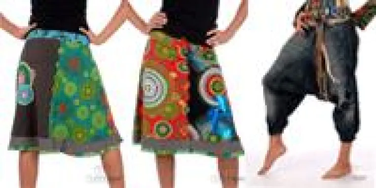 Bild: Desigual flippige Hosen und Röcke bei Colorway.de