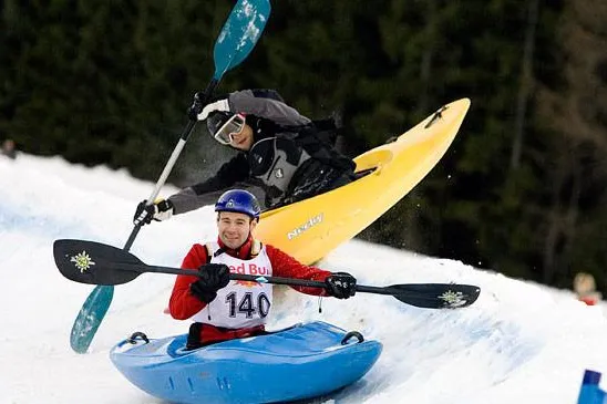 Bild: Red Bull Snowkajak 2009 – Obertauern wir kommen