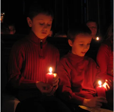 Pfadfinder bringen das Friedenslicht nach Schwerin Bild: Pfadfinder bringen das Friedenslicht nach Schwerin