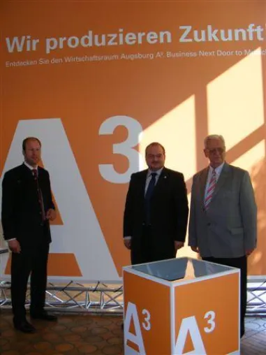 Bild: Nächster Stopp der Wanderausstellung zum Standortmarketing der Region Augsburg - A³ – Wir produzieren Zukunft