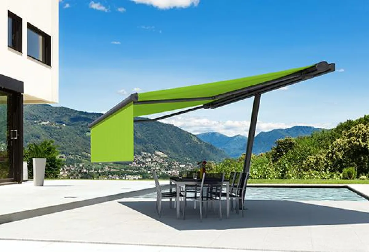 Der neue Sonnenschutz „planet“ von markilux ist eine Kombination aus Markise und Sonnenschirm. Mit i