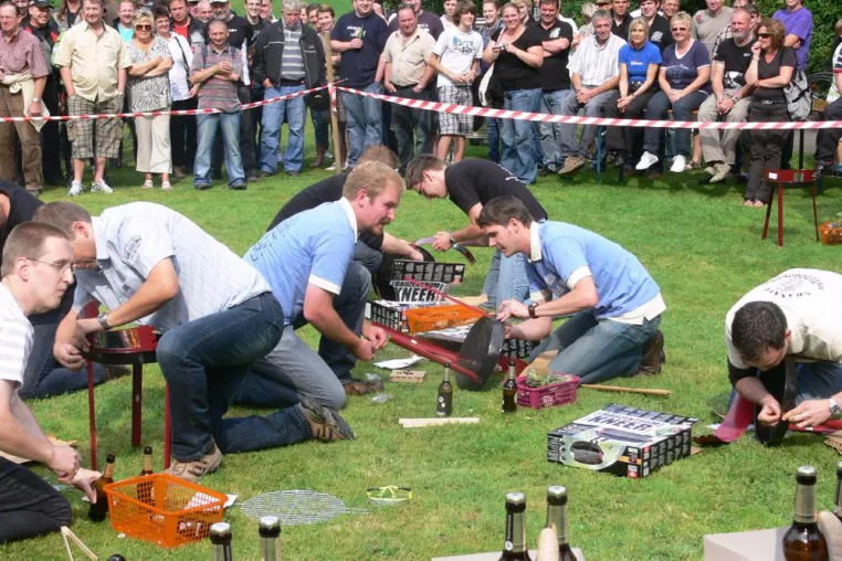 Glutrausch: Speedgriller suchen ihre (Europa-)Meister Bild: Glutrausch: Speedgriller suchen ihre (Europa-)Meister
