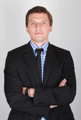 Bild: Novell Präsident Bob Flynn hält Keynote auf GWAVACon