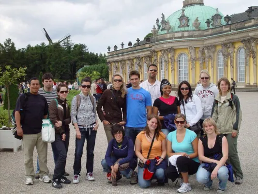 Bild: Kosmopolitisches Flair auf dem Hochschulcampus - International Summer School feiert 10jähriges Jubiläum
