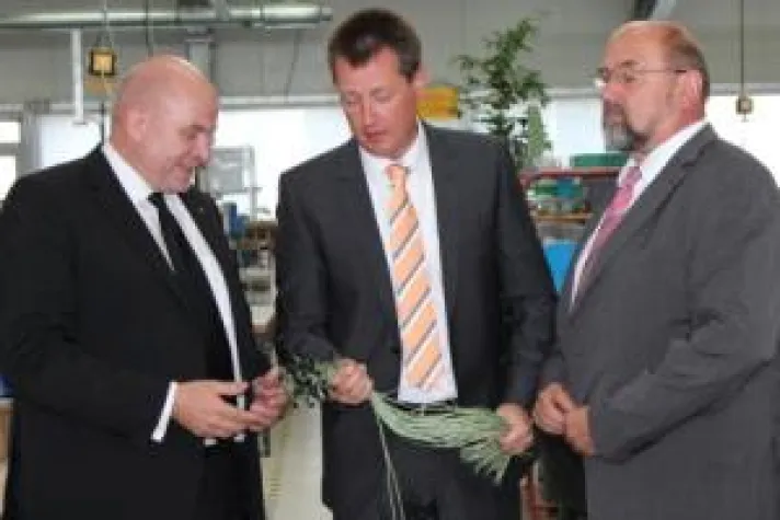 Bild: Harry Glawe besucht awekProtech