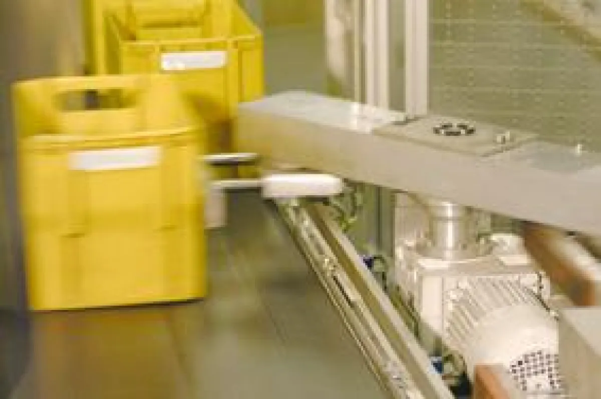 Auch der Drehausschleuser ist am AMI-Messestand auf der LogIntern 2007 zu sehen