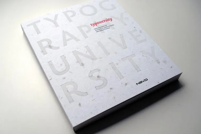 Bild: »typoversity« ist erschienen