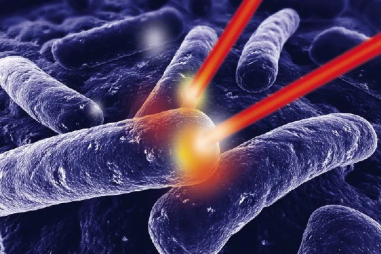 Innovation in der Zahnmedizin: HELBO-Therapie beherrscht die Infektion Bild: Innovation in der Zahnmedizin: HELBO-Therapie beherrscht die Infektion