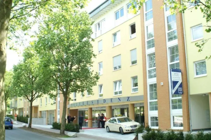 Bild: Kooperation zwischen Vetter & Partner Immobilien und InWIS Institut (Ruhr-Universität / EBZ Business School)