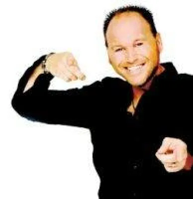 Bild: 59. Oktoberwochen Messe in Warburg, mit Olaf Henning, „Aischzeit“ "vom 29. September bis zum 7. Oktober