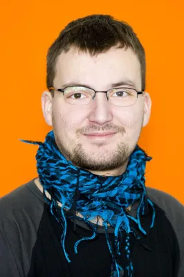 Bild: Absolventen der Nueva Ausbildung Berlin erhalten ihre Abschluss-Zertifikate in der Humboldt-Universität