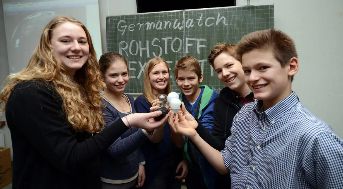Umwelt-Bildungsinitiative 'Lightcylce Rohstoffwochen'