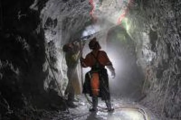 Endeavour Silver durchteuft hochgradige Mineralisierung im Erzgang ‚La Luz' Bild: Endeavour Silver durchteuft hochgradige Mineralisierung im Erzgang ‚La Luz'